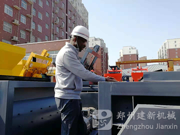 除了寶馬展，建新機(jī)械工廠更值得一看！